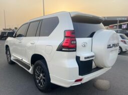 TOYOTA PRADO 2020 VXR FULL OPTION V6 4.0 GCC SPECS