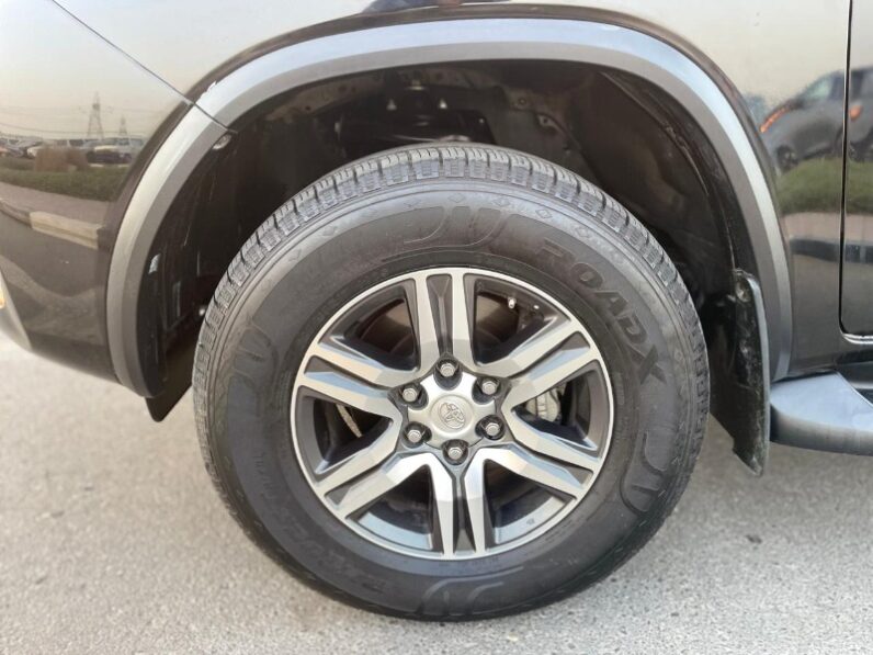 TOYOTA FORTUNER 2022 EXR 2.7 V4 GCC SPECS