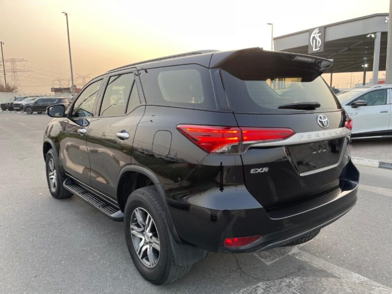 TOYOTA FORTUNER 2022 EXR 2.7 V4 GCC SPECS