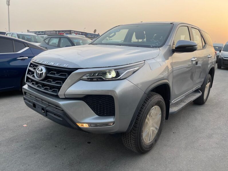 TOYOTA FORTUNER 2024 EXR 0 KM 2.7 V4 GCC SPECS