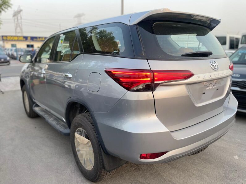 TOYOTA FORTUNER 2024 EXR 0 KM 2.7 V4 GCC SPECS