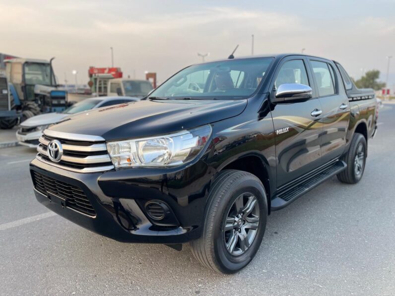 TOYOTA HILUX DLX 2020 BLACK GCC SPECS