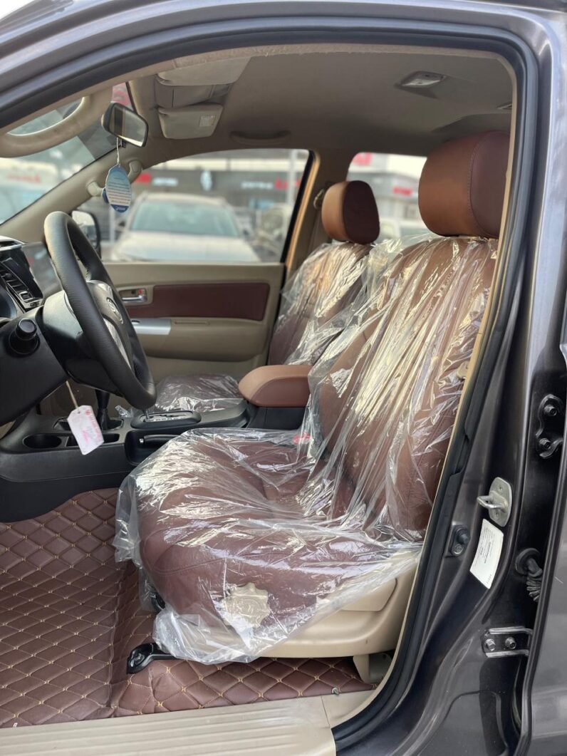 TOYOTA FORTUNER 2014 EXR 2.7 V4 GCC SPECS