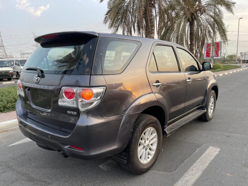 TOYOTA FORTUNER 2014 EXR 2.7 V4 GCC SPECS