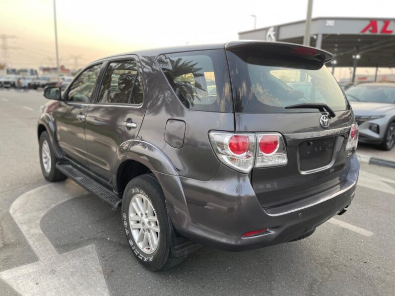 TOYOTA FORTUNER 2014 EXR 2.7 V4 GCC SPECS