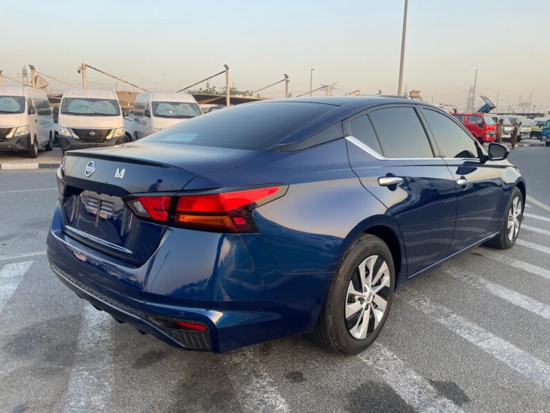 NISSAN ALTIMA 2020 S 2.5 V4 GCC SPECS