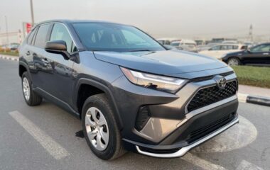TOYOTA RAV4 2023 LE AWD 2.5 V4 AMERICAN SPECS