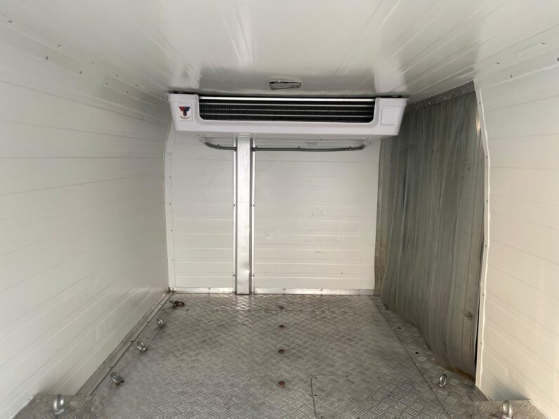 NISSAN URVAN CHILLER VAN 2019 GCC SPECS