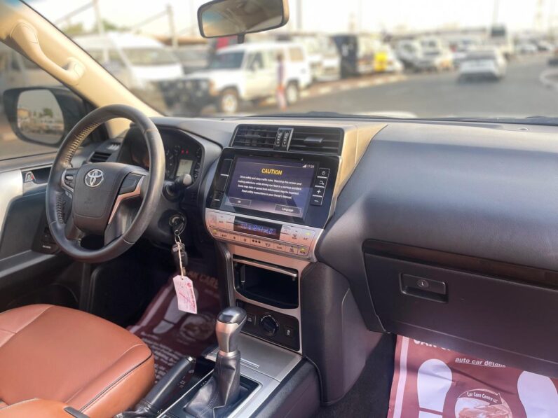 2019 Prado VXR Silver Color 2.7L