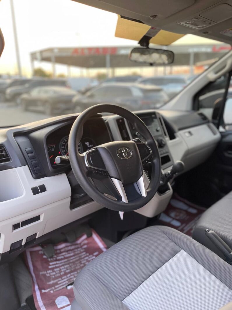Hiace 2020 Highroof Cargo v6 3.5