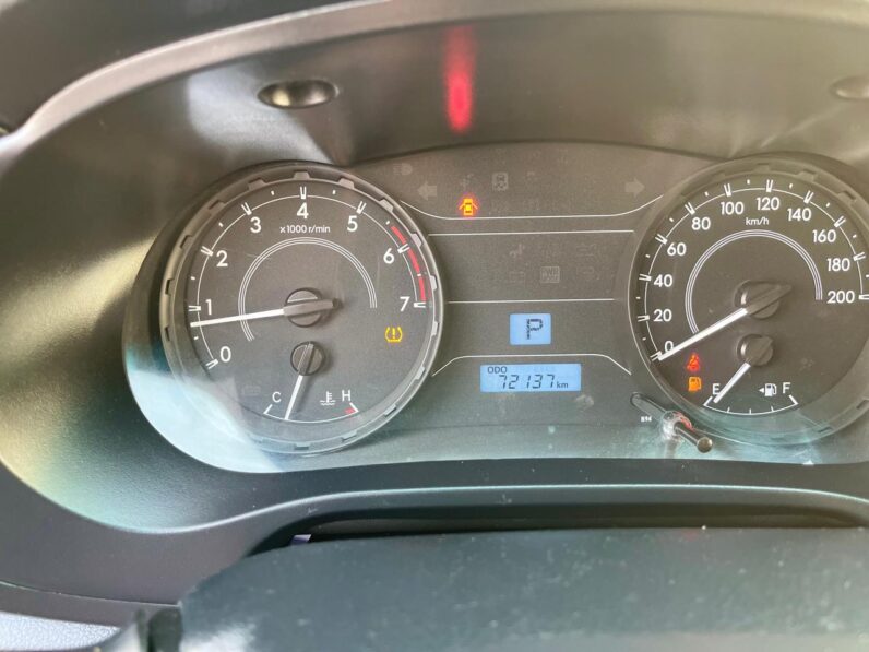 Toyota Hilux 2019 White color full option 2.7L GCC