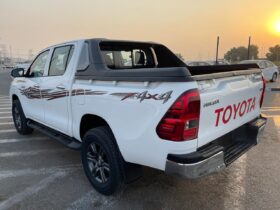 Toyota Hilux 2019 White color full option 2.7L GCC