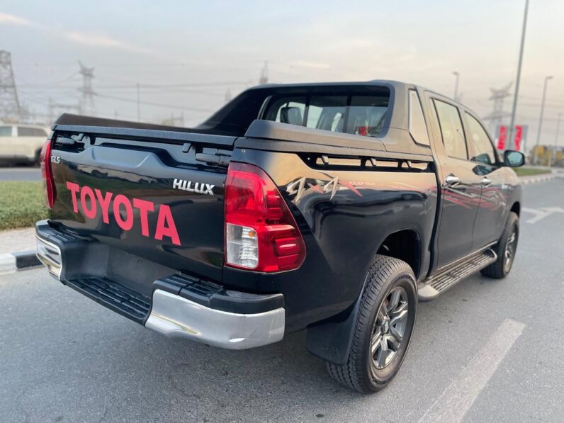 Toyota Hilux 2018 GLS Full Option 2.7L Black