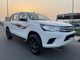 Toyota Hilux 2018 DLX 2.7L