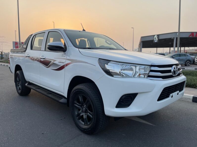 Toyota Hilux 2018 DLX 2.7L
