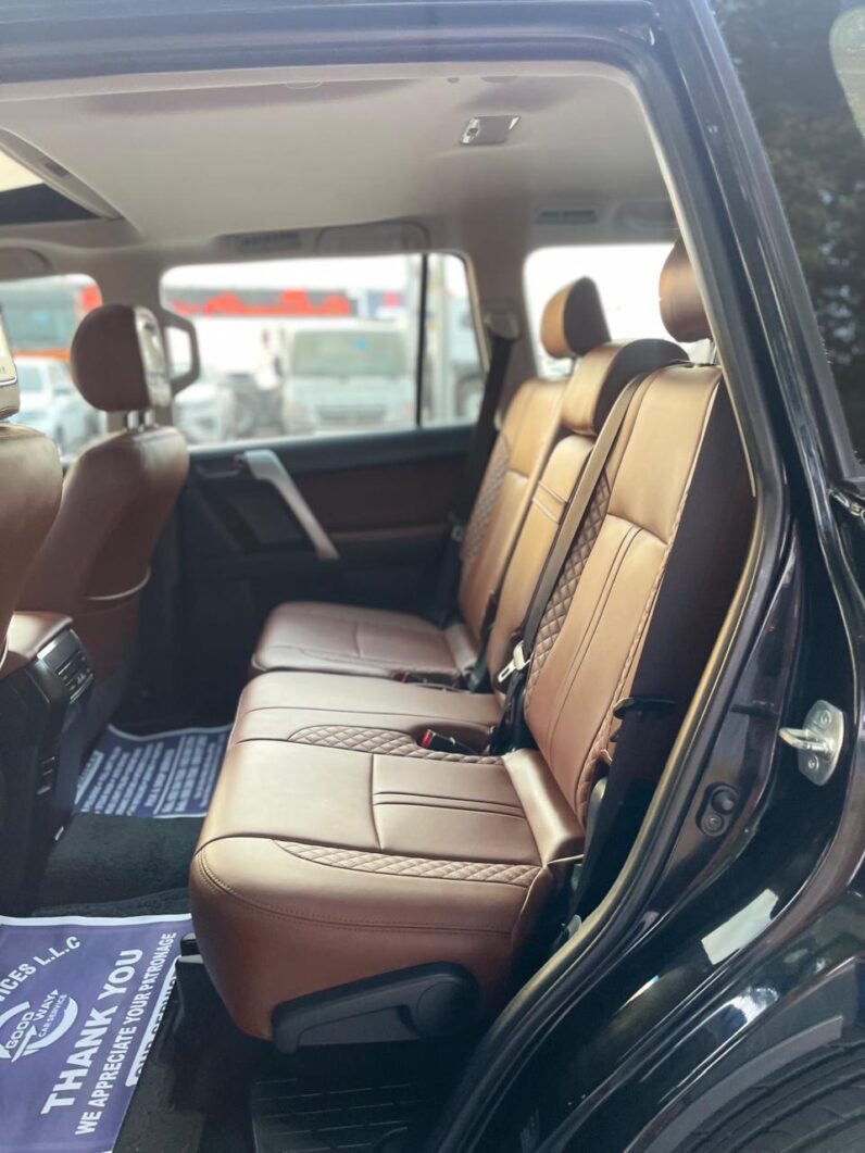 Toyota Prado 2016 VX.R Full Option 2.7L V4 GCC Specs