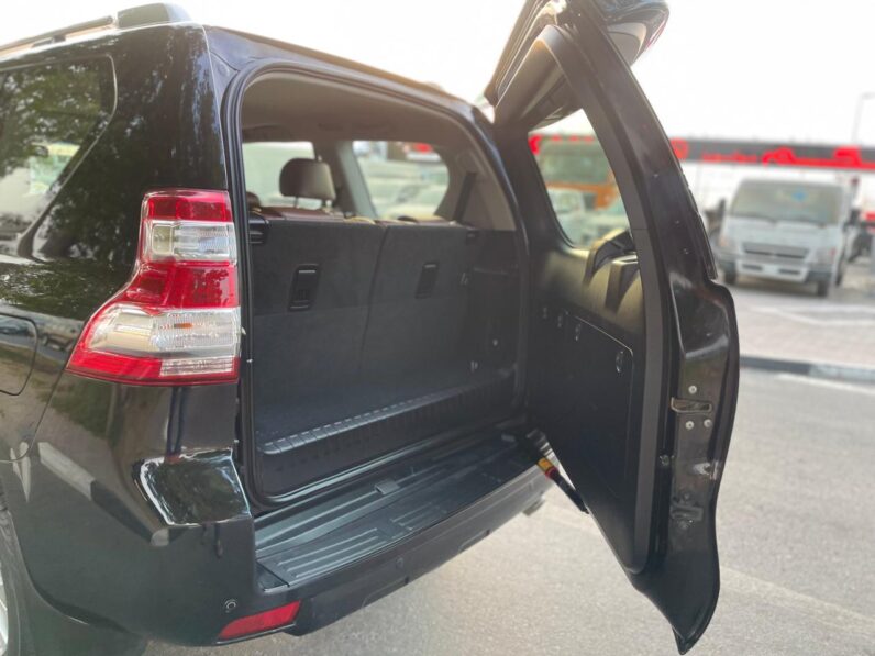 Toyota Prado 2016 VX.R Full Option 2.7L V4 GCC Specs