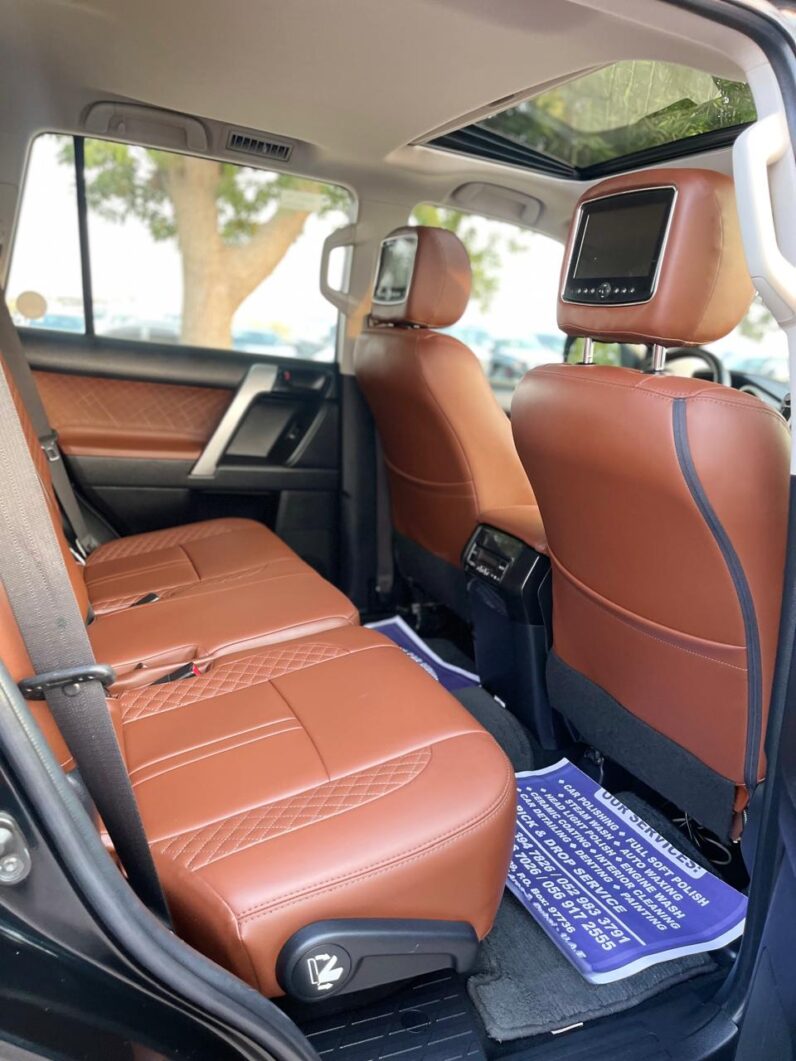 Toyota Prado 2016 VX.R Full Option 2.7L V4 GCC Specs