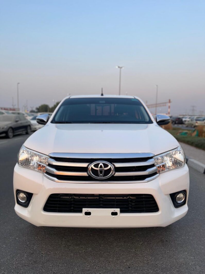 Toyota Hilux 2020 2WD 2.7L GCC specs