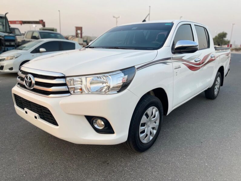 Toyota Hilux 2020 2WD 2.7L GCC specs