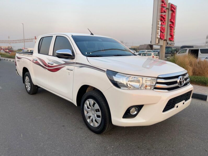 Toyota Hilux 2020 2WD 2.7L GCC specs