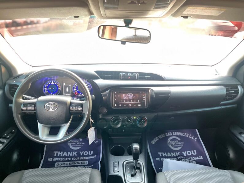 Toyota Hilux 2020 2WD 2.7L GCC specs