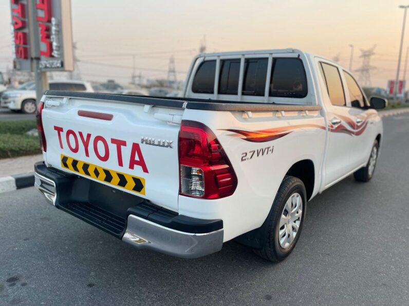 Toyota Hilux 2020 2WD 2.7L GCC specs