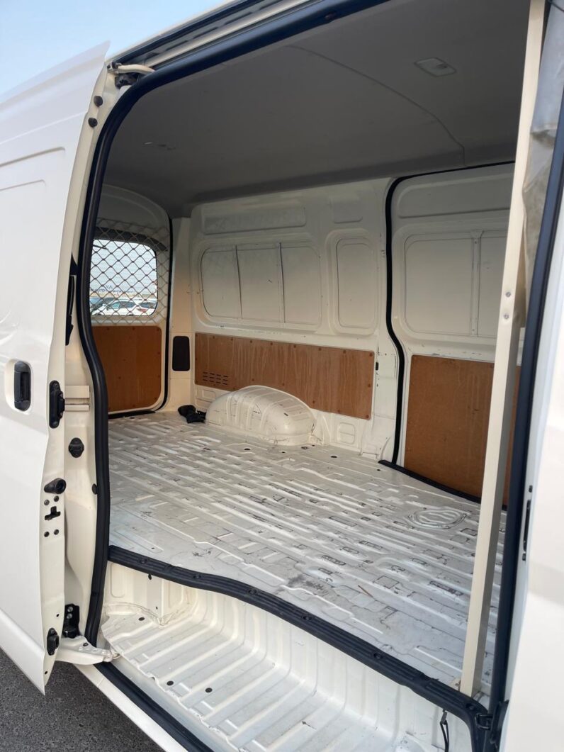 Toyota High-Ace Cargo Highroof 2020 GCC specs