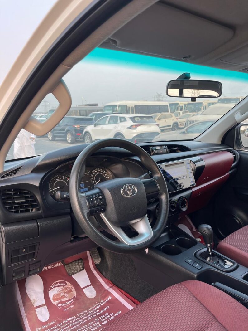 Toyota Hilux GLX 2018 2.7L GCC Specs