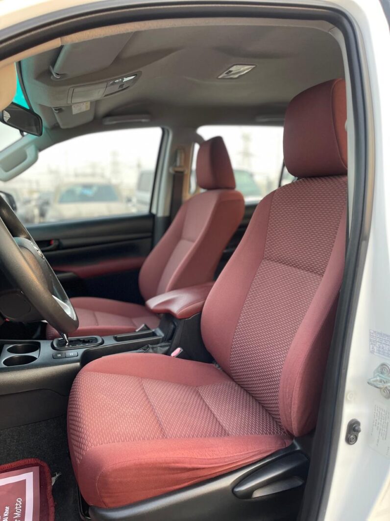 Toyota Hilux GLX 2018 2.7L GCC Specs