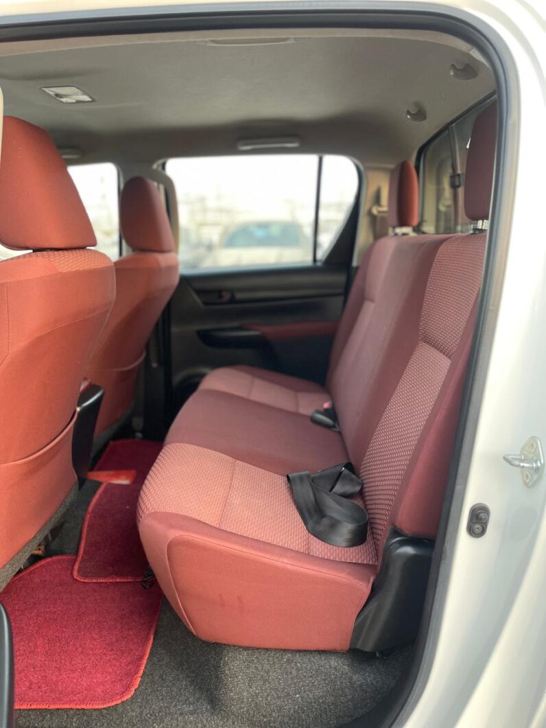 Toyota Hilux GLX 2018 2.7L GCC Specs