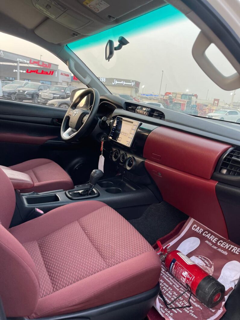 Toyota Hilux GLX 2018 2.7L GCC Specs