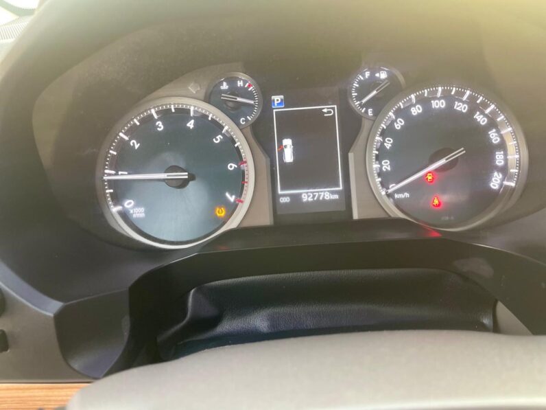 Toyota Prado VX.R 2023 V6 GCC Specs