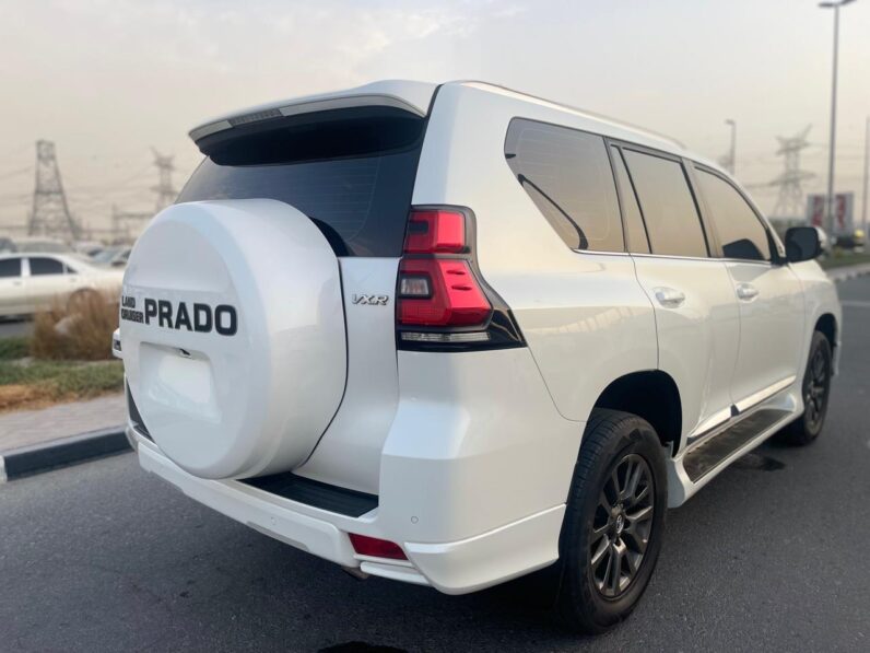 Toyota Prado VX.R 2023 V6 GCC Specs
