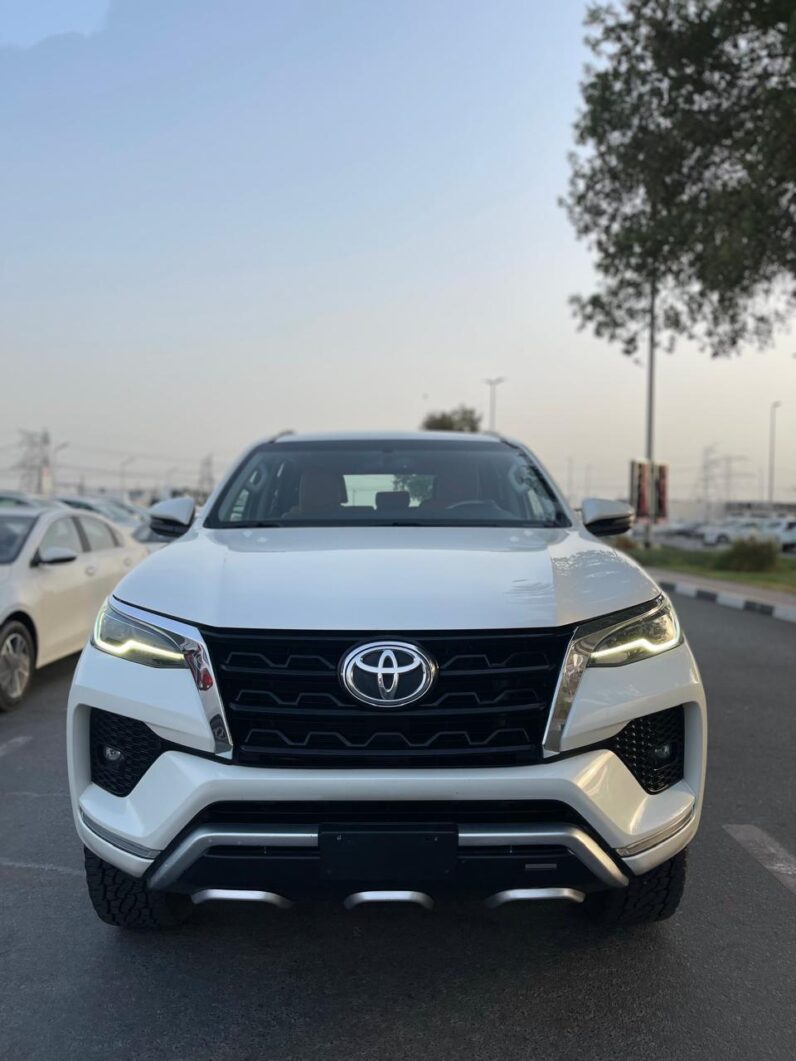 Toyota Fortuner 2021 V6 GCC Specs