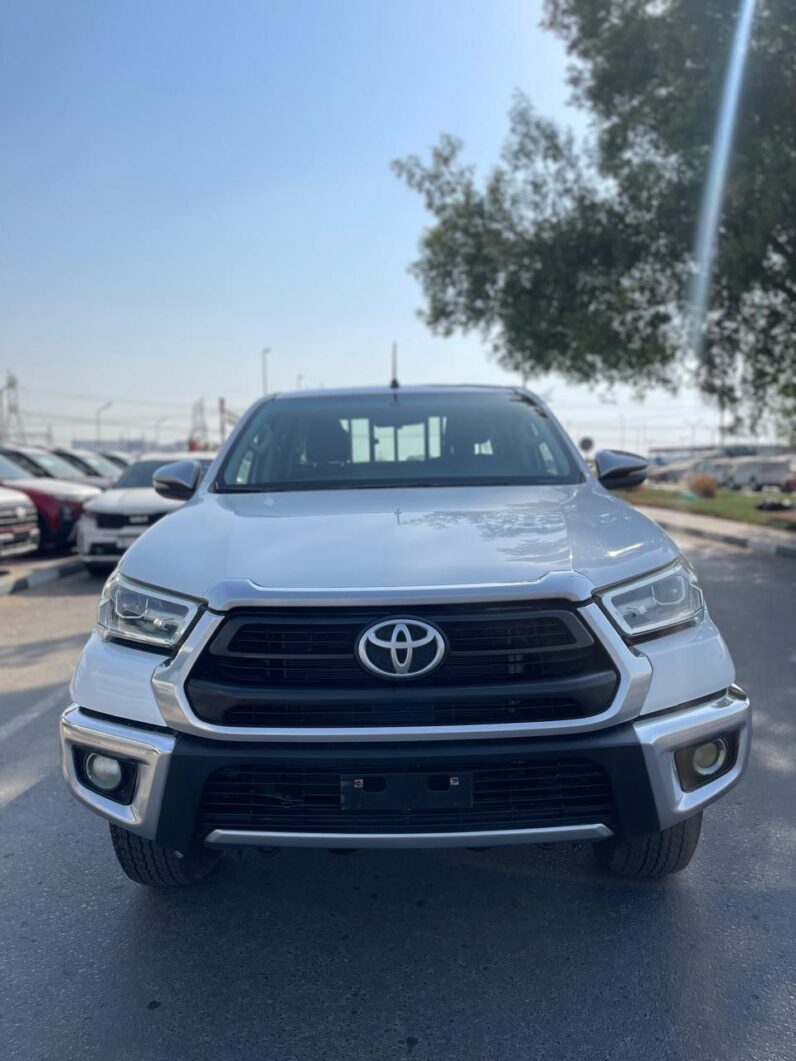 Toyota Hilux 2021 Manual GLX Full Option GCC Specs
