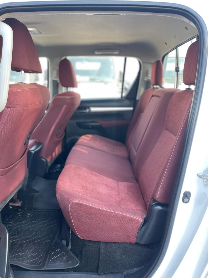 Toyota Hilux 2021 Manual GLX Full Option GCC Specs