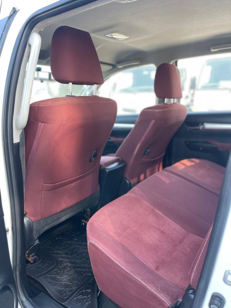 Toyota Hilux 2021 Manual GLX Full Option GCC Specs