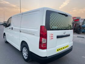 Toyota Hiace2021 High Roof Cargo N/S 3.0 GCC Specs