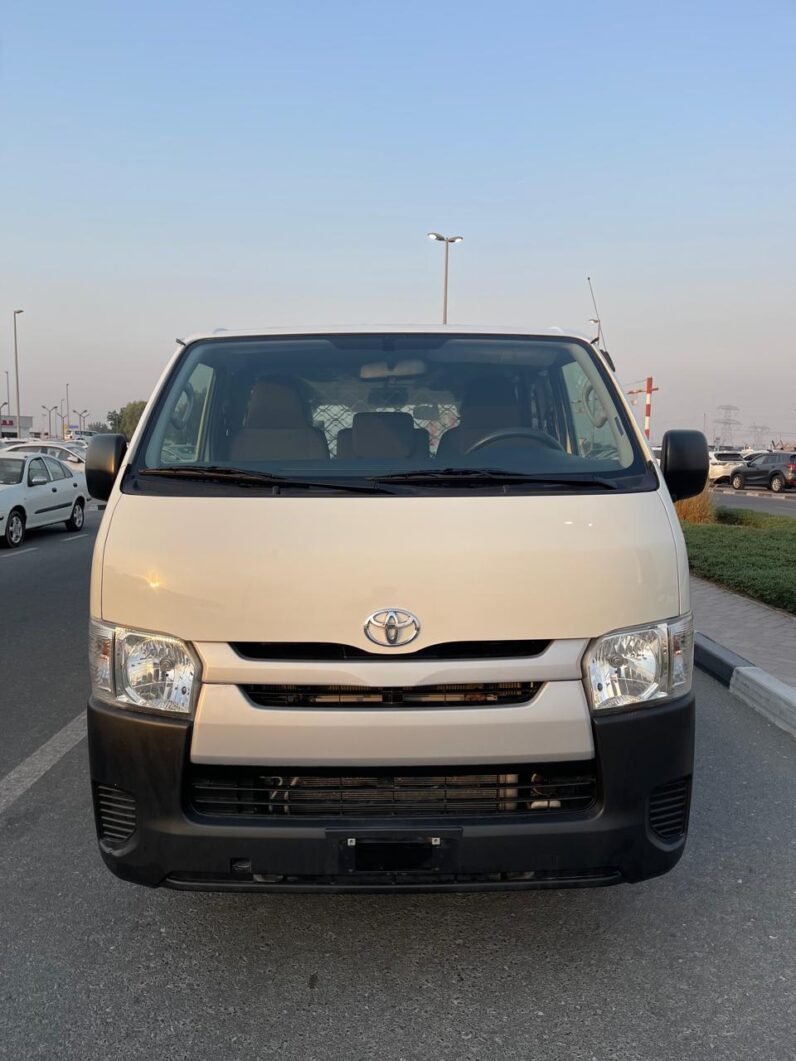 Toyota Hiace 2021 Cargo H/R Old shape GCC Specs
