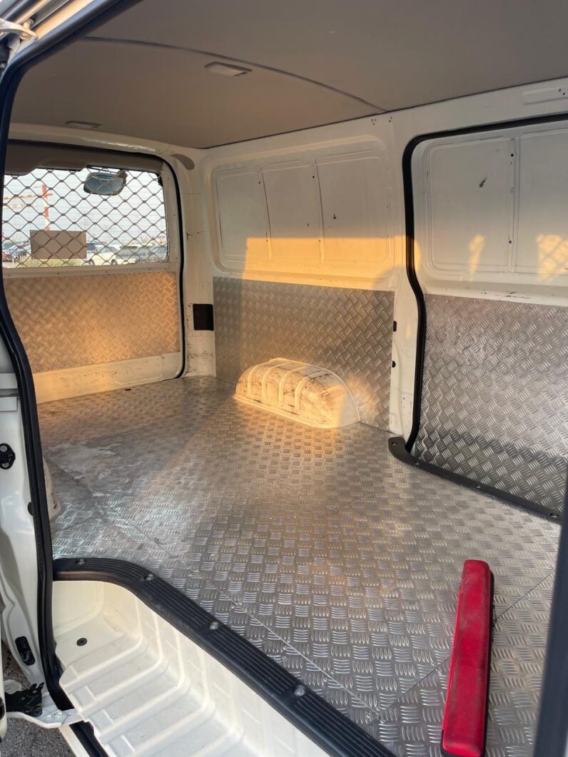 Toyota Hiace 2021 Cargo H/R Old shape GCC Specs