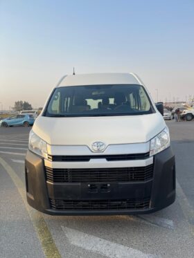 Toyota Hiace 2022 Highroof 13 seater GCC Specs