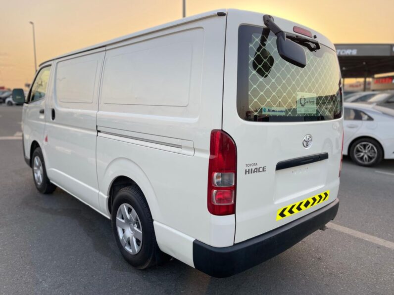 Toyota Hiace 2021 Cargo old shape GCC Specs