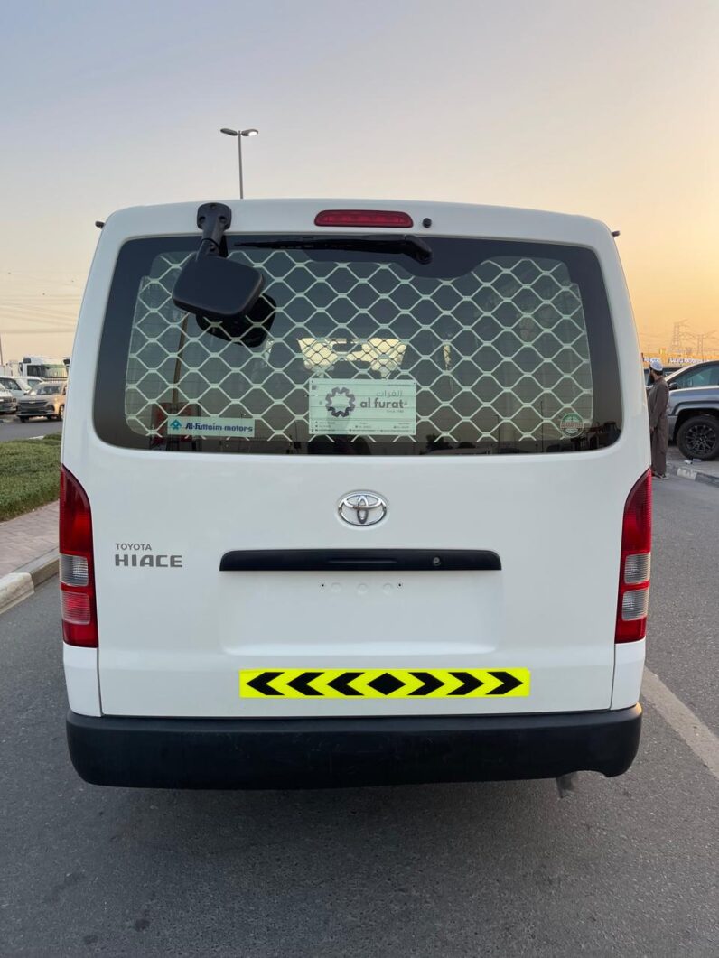 Toyota Hiace 2021 Cargo old shape GCC Specs