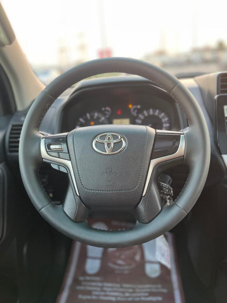 Toyota Prado VXR 2018 2.7L GCC SPECS
