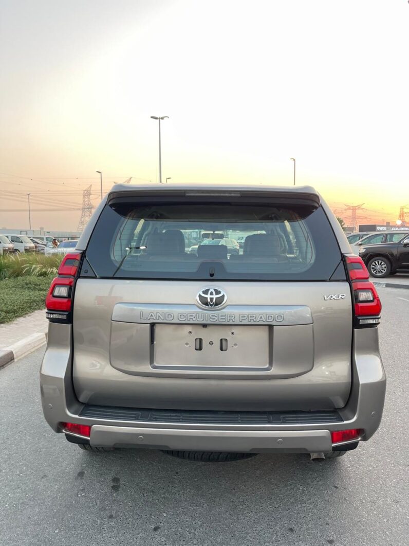 Toyota Prado VXR 2018 2.7L GCC SPECS