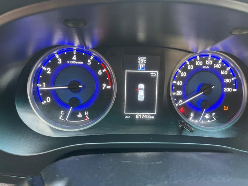 Toyota Hilux 2WD 4×2 2019 2.7L GCC SPECS