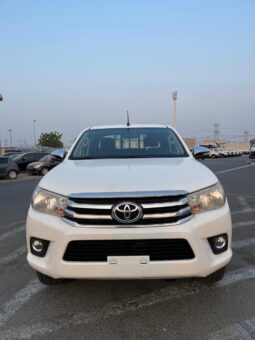 Toyota Hilux Full Option 2016 2.7l GCC SPECS