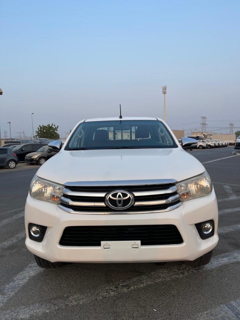 Toyota Hilux Full Option 2016 2.7l GCC SPECS