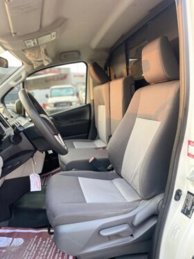 Toyotq Hiace 2020 STNDRD ROOF Cargo N/S Al Futtaim